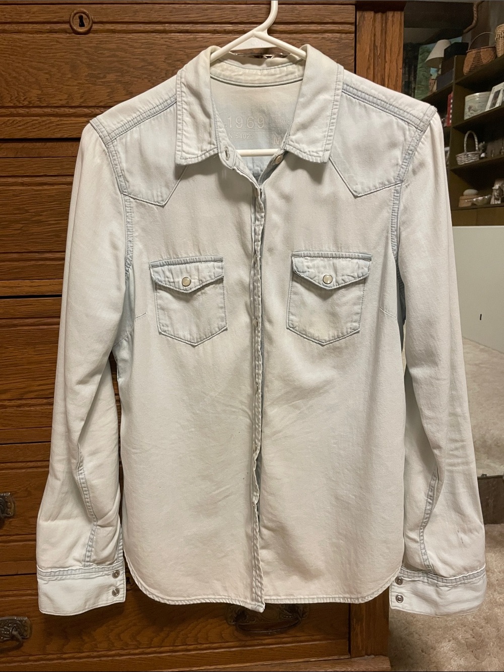 GAP 1969 Light bluish Western Denim snap closure Shirt
